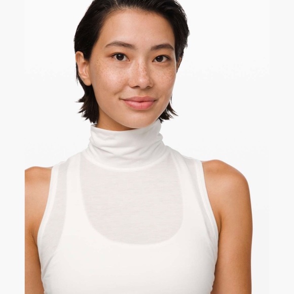 LULULEMON ATHLETICA See The Horizon Tank Turtleneck Rushed Sides Sheer Crop - Picture 3 of 7